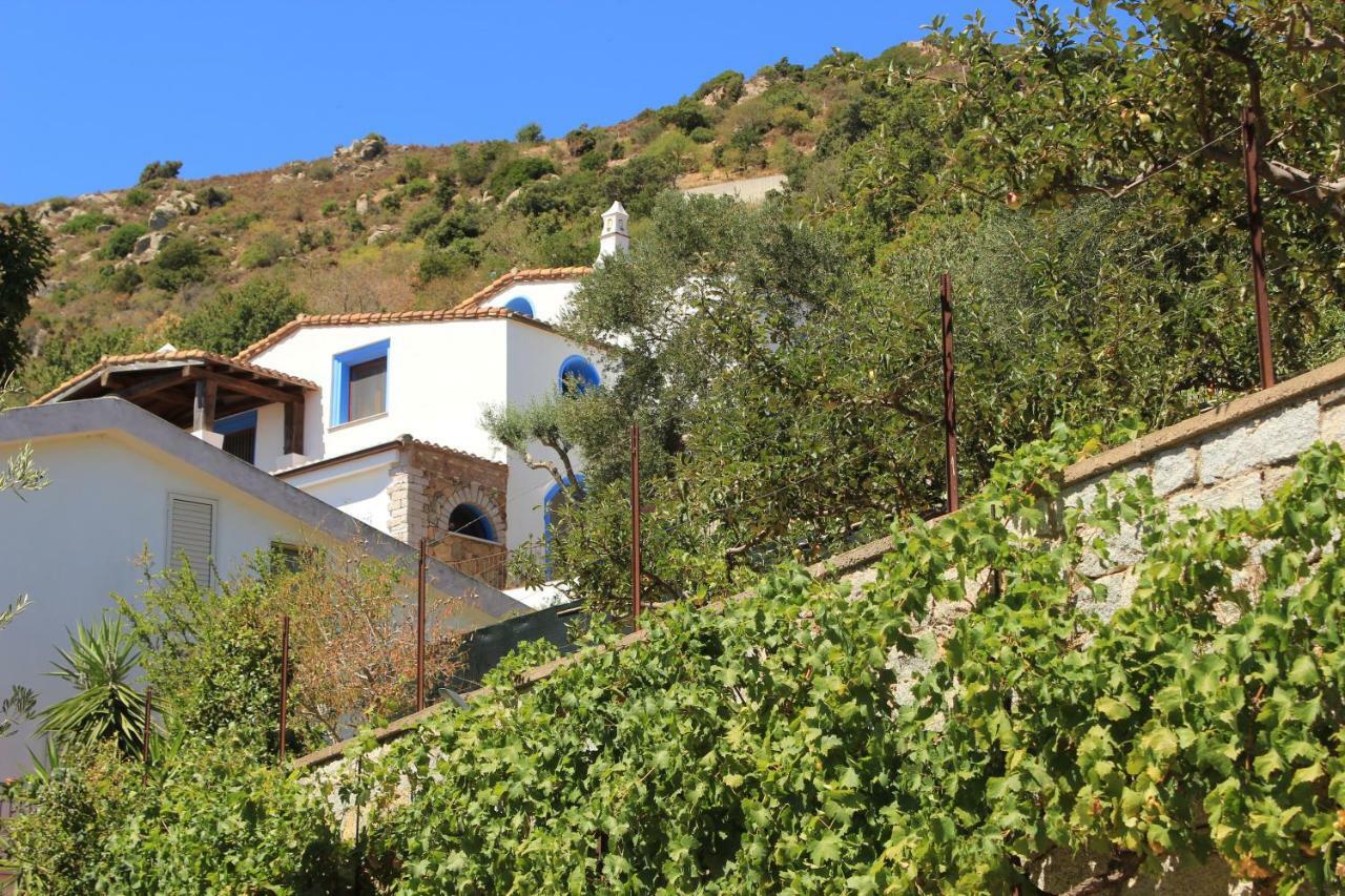 Vista Mare Appartement Lanusei Buitenkant foto